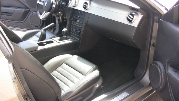 For Sale 2005 Ford Mustang GT_6