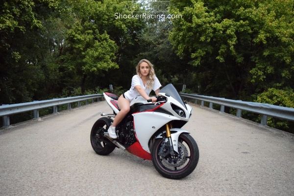 Jessica Faith for ShockerRacingGirls_2