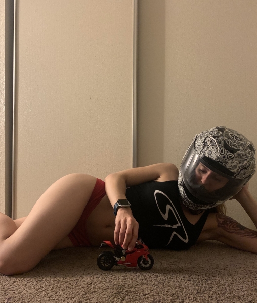 Quarantine 2020 ShockerRacing Girls_10